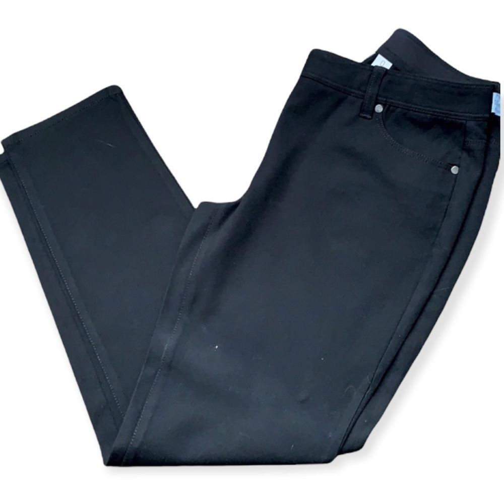EUC Chico’s Black jeans size 0 short